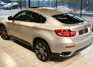 BMW X6 8