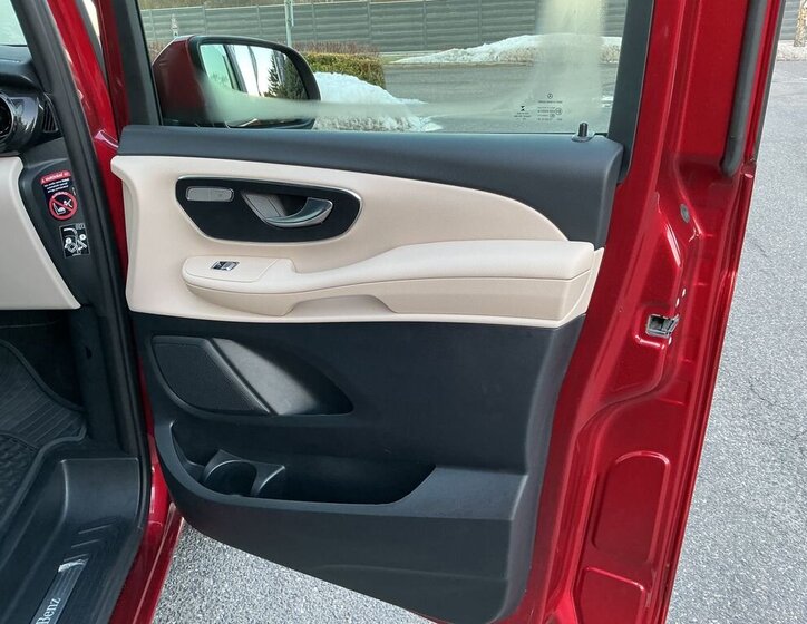 Mercedes-Benz Třídy V VAN / Minibus 2,0 l 174 kw