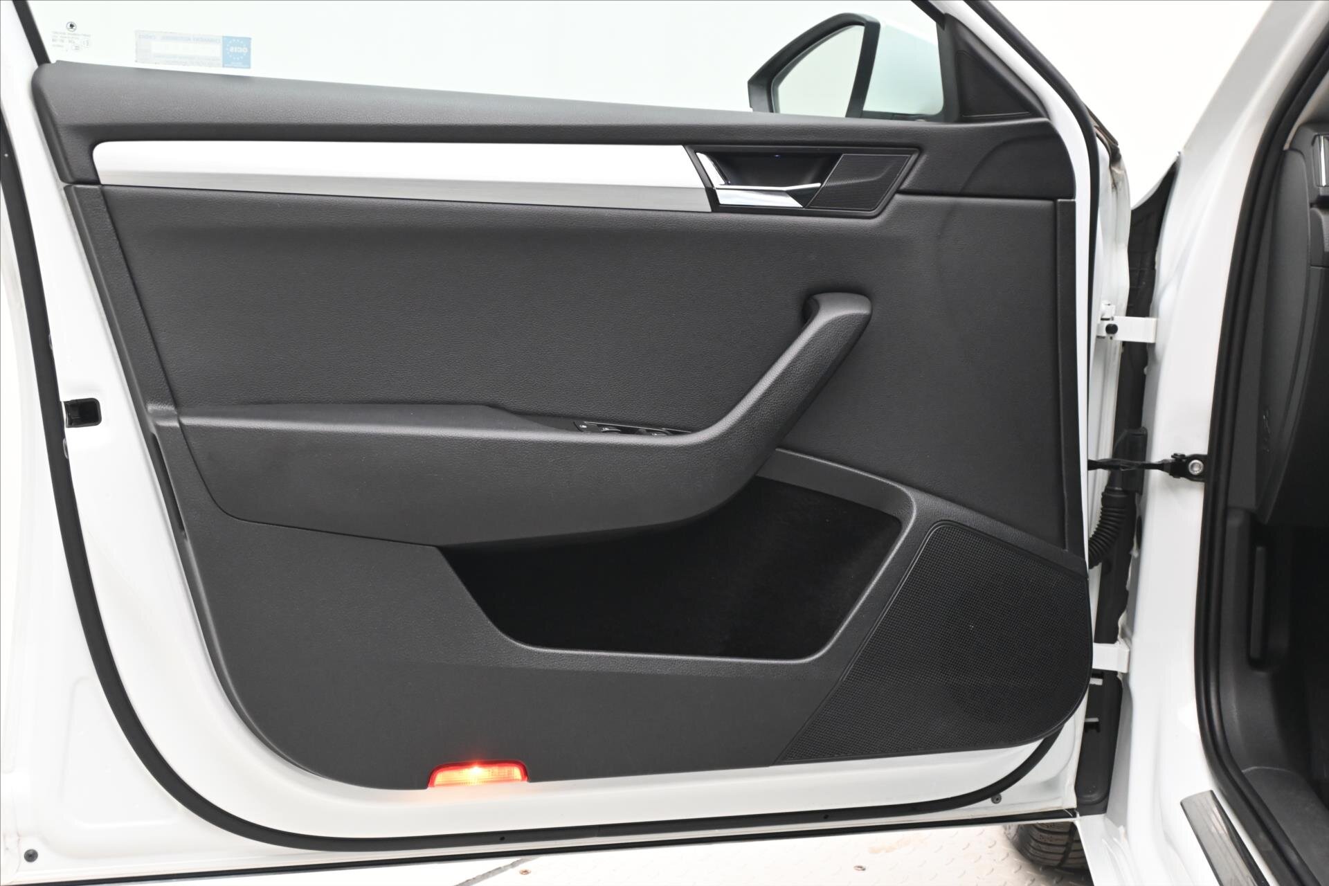 Škoda Superb Kombi 1,6 l 88 kw