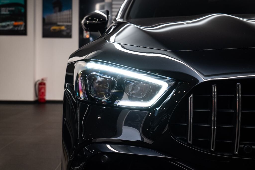 Mercedes-Benz AMG GT SUV / Terénní 4,0 l 430 kw