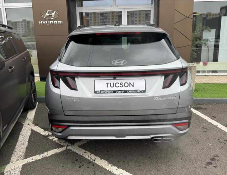 Hyundai Tucson 4