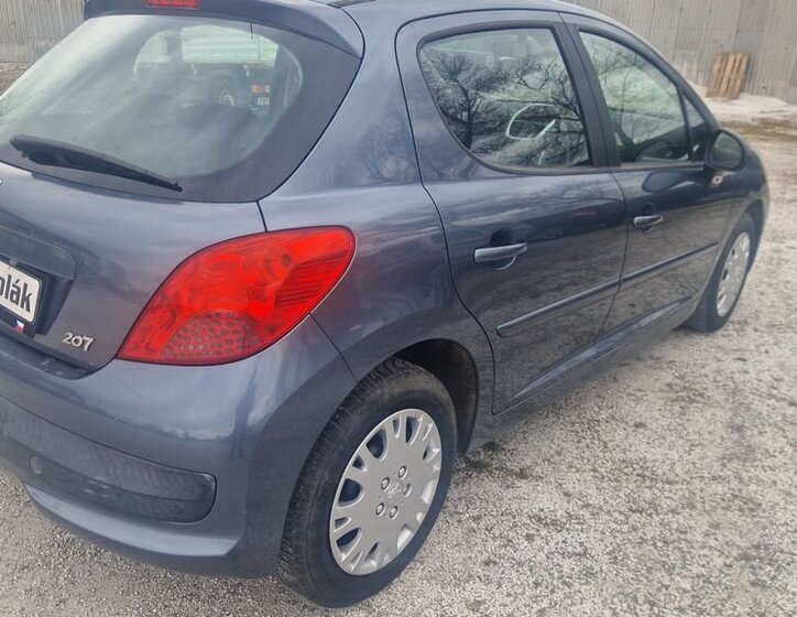 Peugeot 207 Hatchback 1,4 l 65 kw