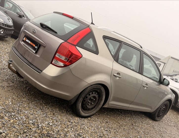 KIA Ceed Kombi 1,4 l 66 kw