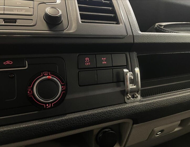 Volkswagen Transporter Kombi 2,0 l 110 kw