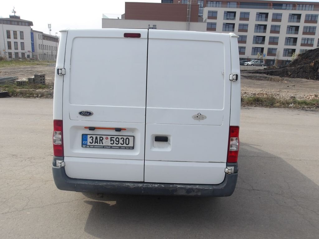 Ford Transit Skříň 2,2 l 63 kw