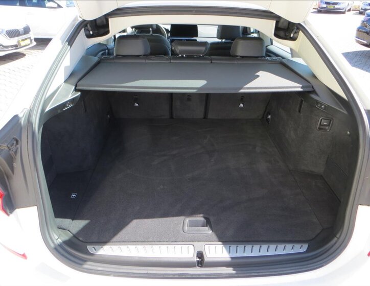 BMW Řada 6 Liftback 3,0 l 245 kw