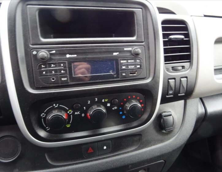 Renault Trafic Skříň 1,6 l 89 kw