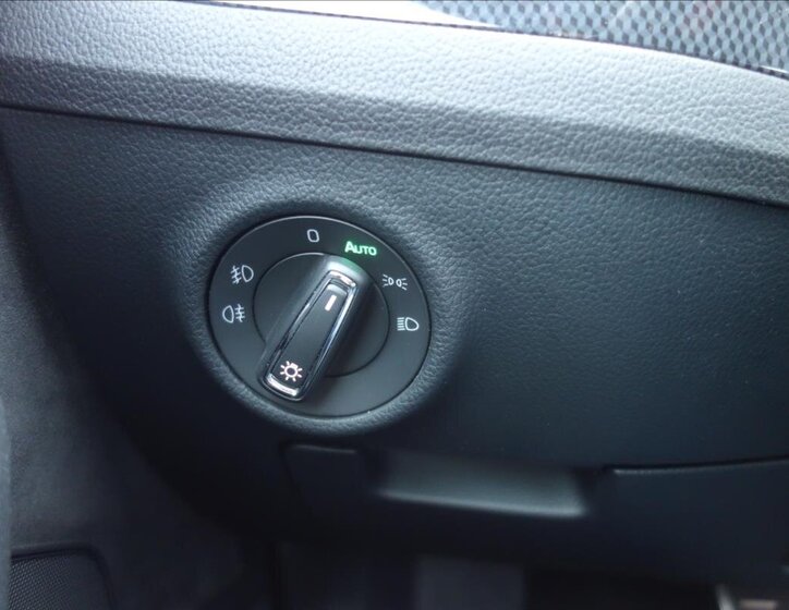 Škoda Superb Kombi 2,0 l 140 kw