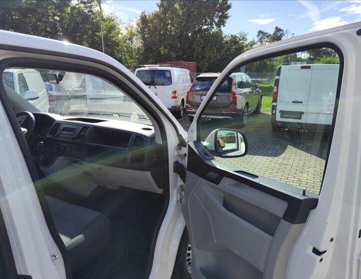 Volkswagen Transporter Ostatní 2,0 l 84 kw
