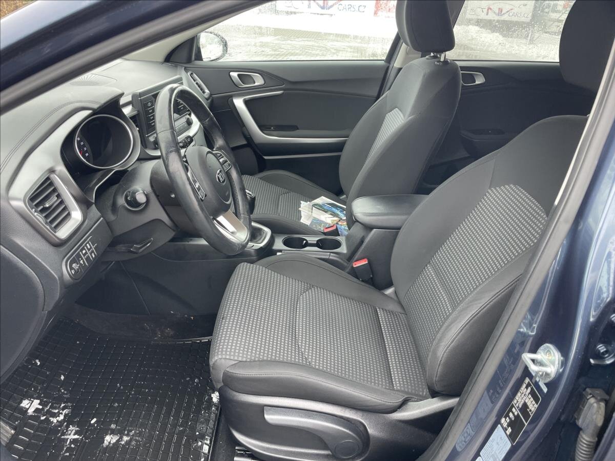 KIA Ceed Hatchback 998,0 73 kw