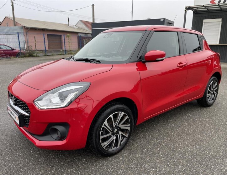 Suzuki Swift 1