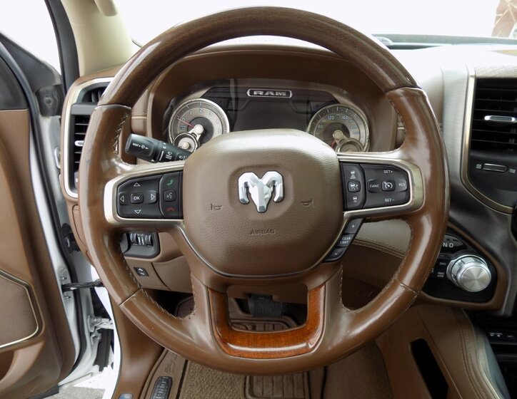 Dodge RAM Pick-up 5,7 l 295 kw