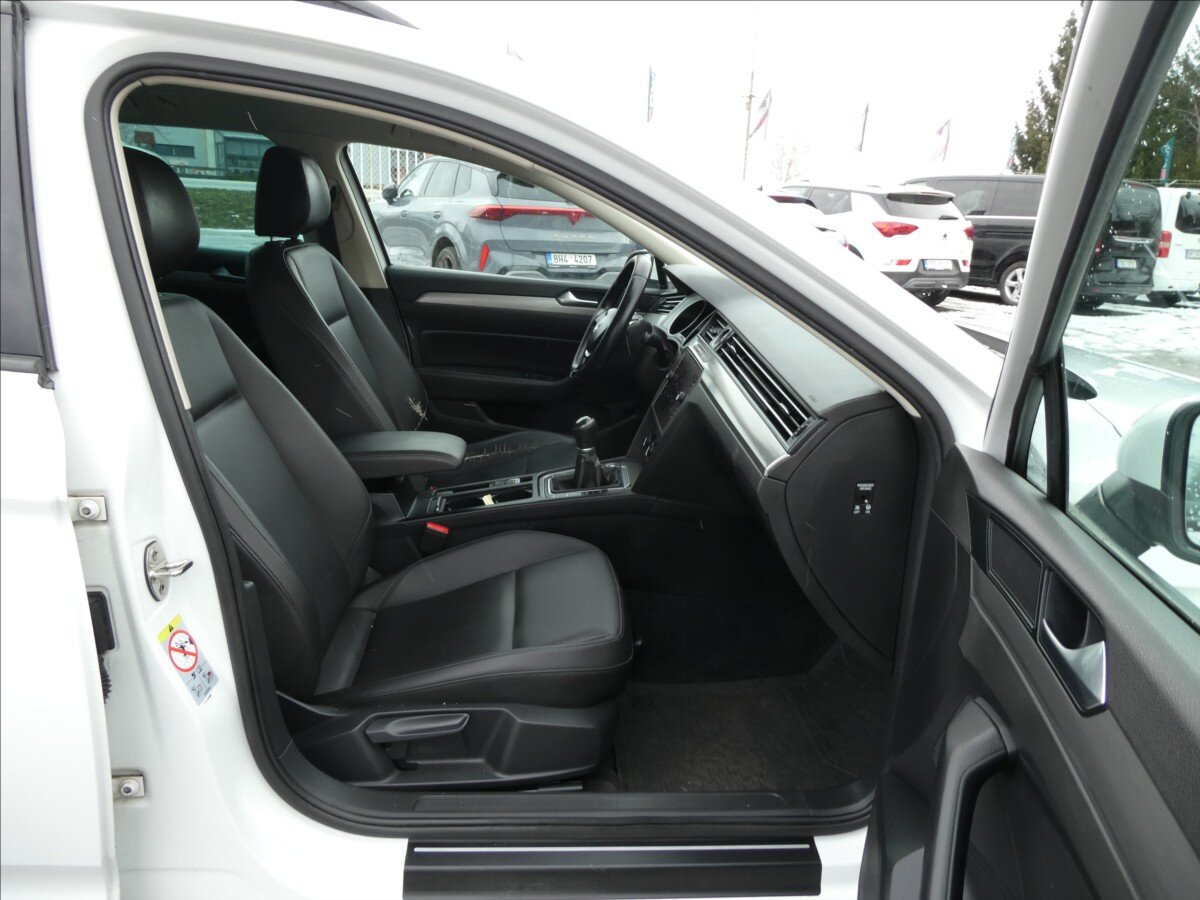 Volkswagen Passat Kombi 2,0 l 110 kw