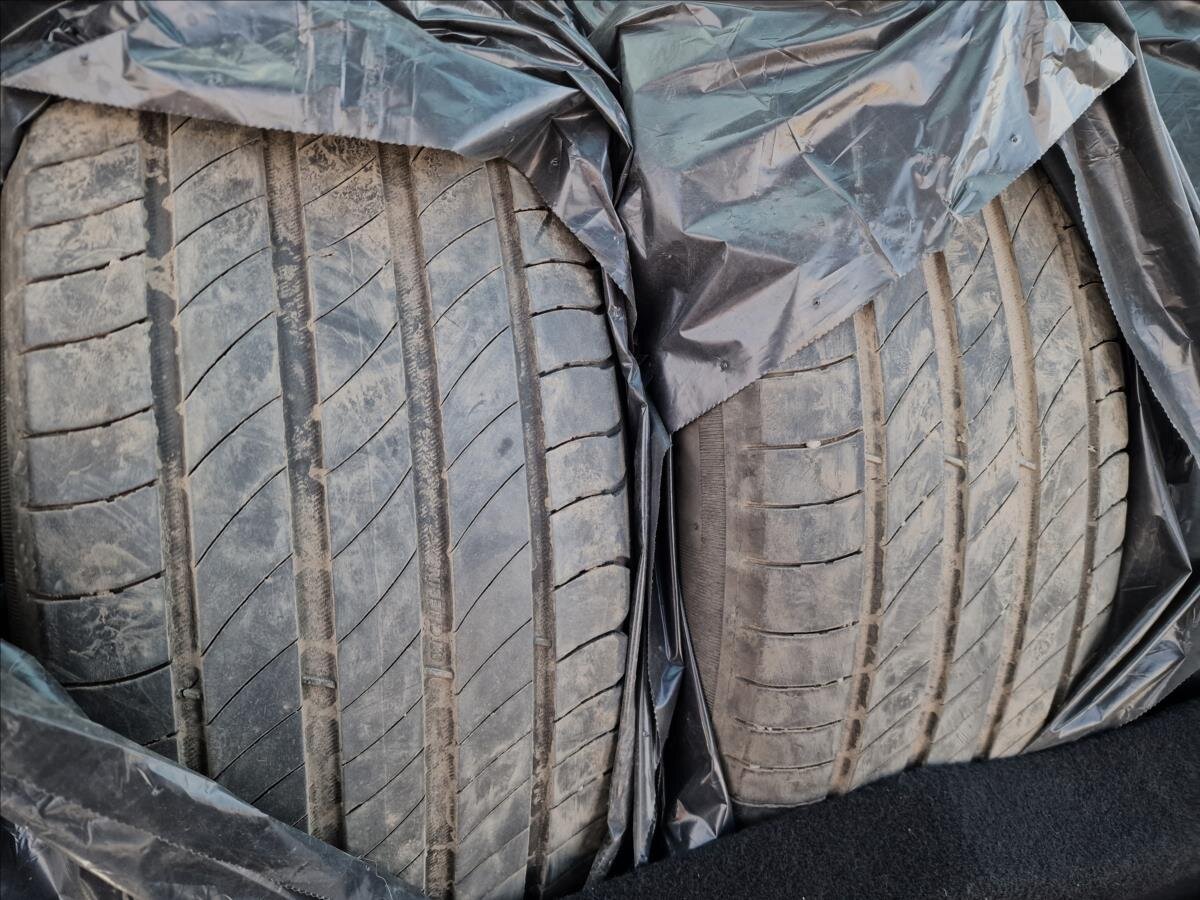 Škoda Superb Liftback 1,5 l 110 kw