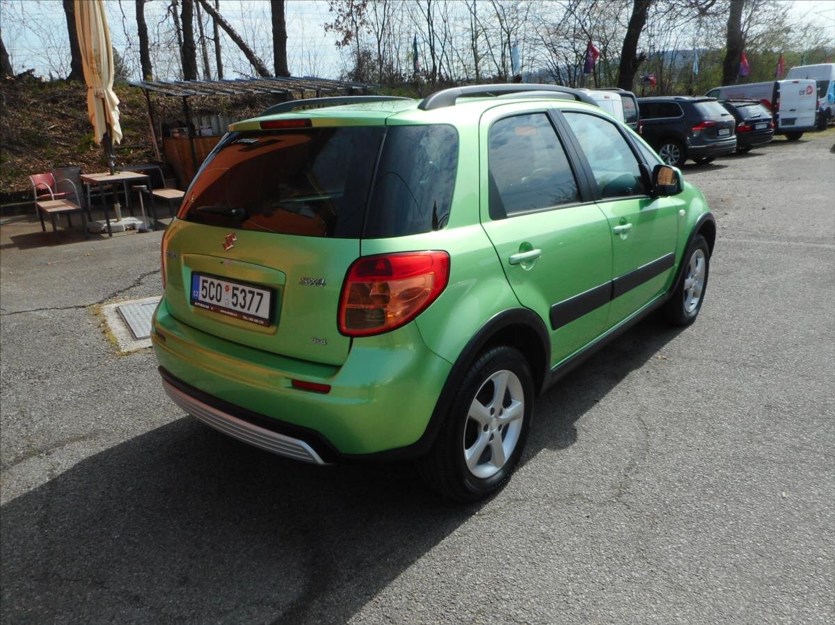 Suzuki SX4 Hatchback 1,6 l 79 kw