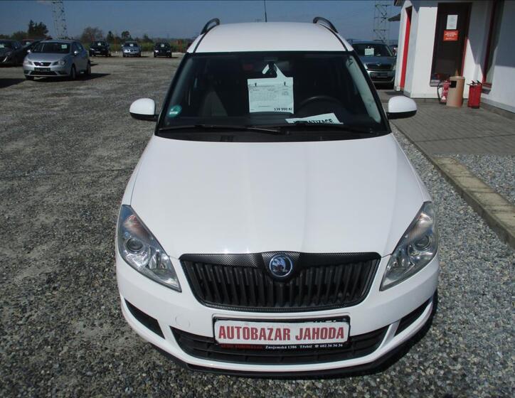 Škoda Roomster 2