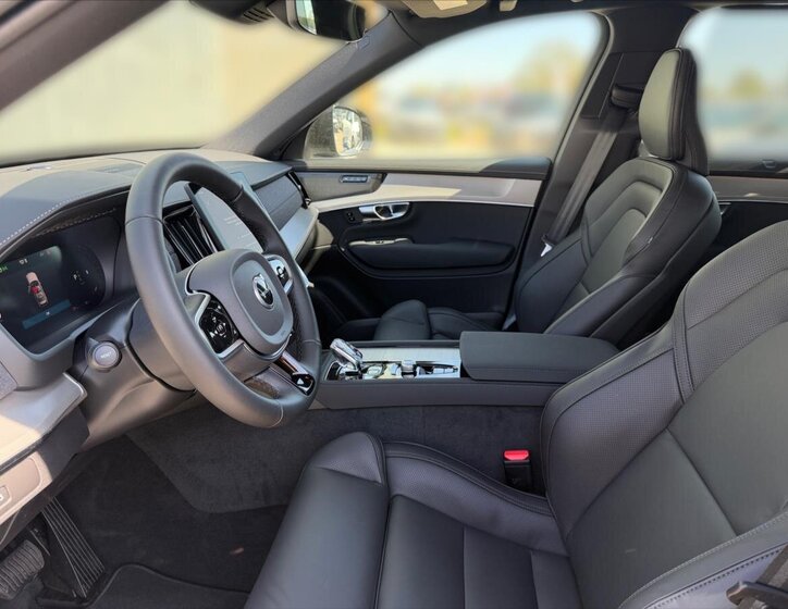 Volvo XC90 SUV / Terénní 2,0 l 0