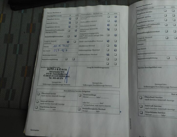 Volkswagen Transporter 23