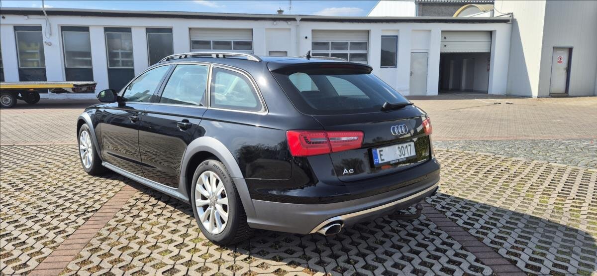 Audi A6 Allroad Kombi 3,0 l 180 kw