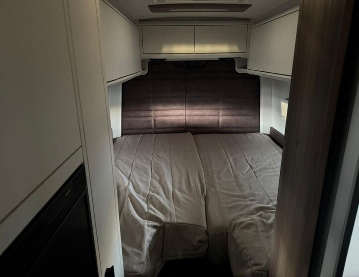 Mercedes-Benz Sprinter 23