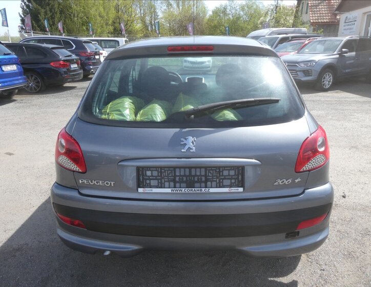Peugeot 206 Hatchback 1,4 l 54 kw