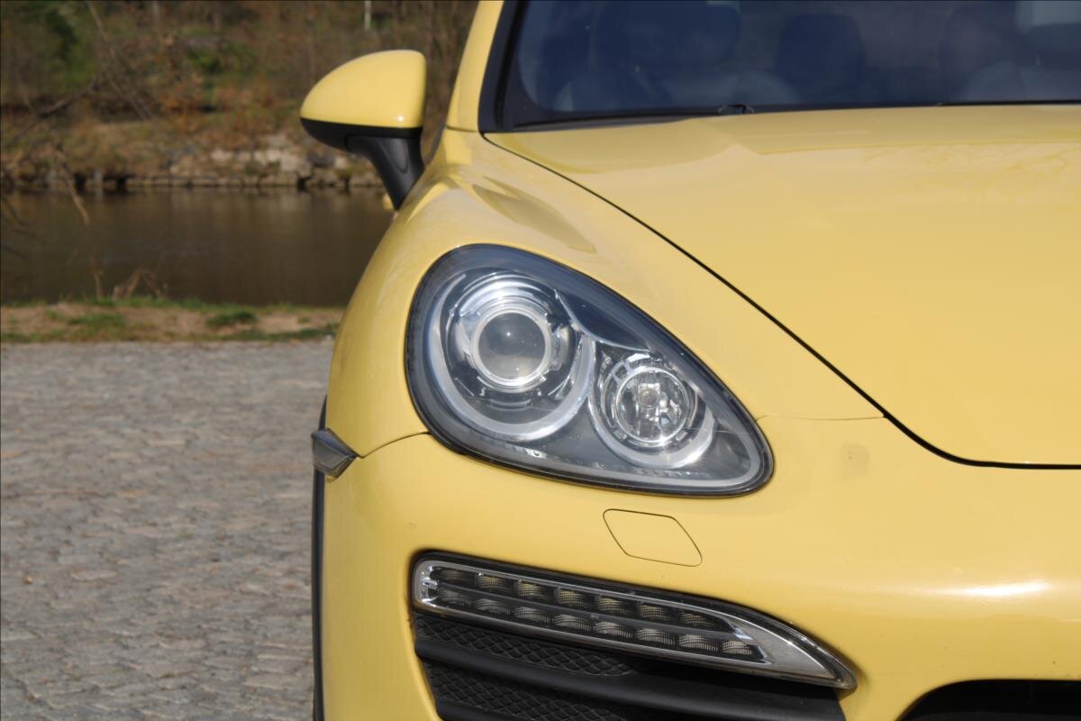 Porsche Cayenne SUV / Terénní 4,8 l 294 kw