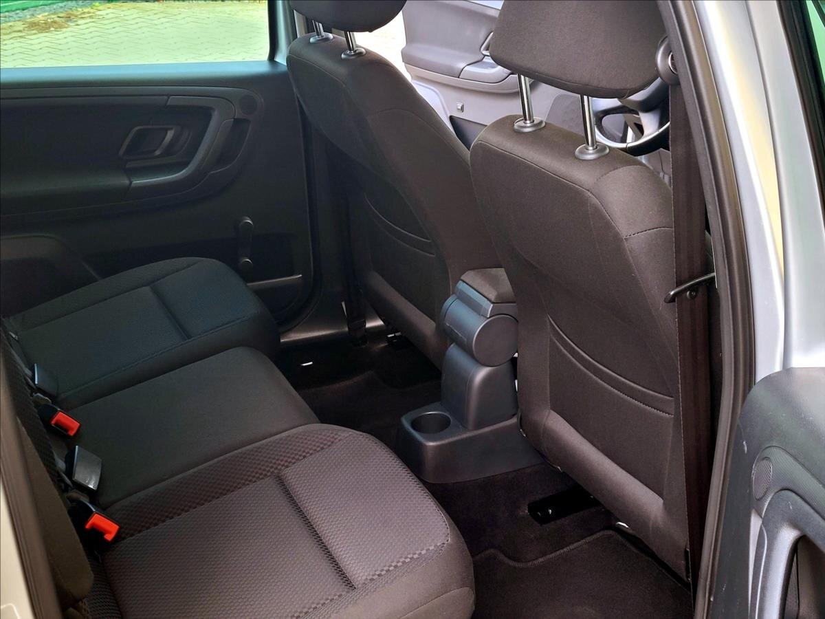 Škoda Roomster MPV 1,2 l 63 kw