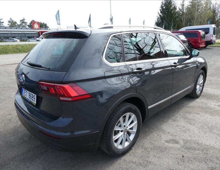 Volkswagen Tiguan SUV 2,0 l 110 kw