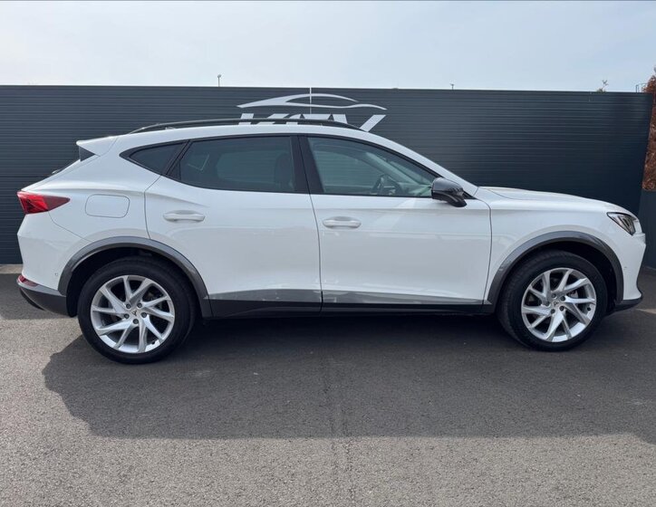 Cupra Formentor SUV / Terénní 2,0 l 110 kw