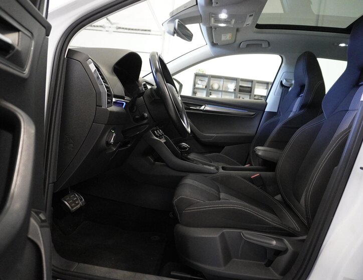 Škoda Karoq SUV / Terénní 1,5 l 110 kw