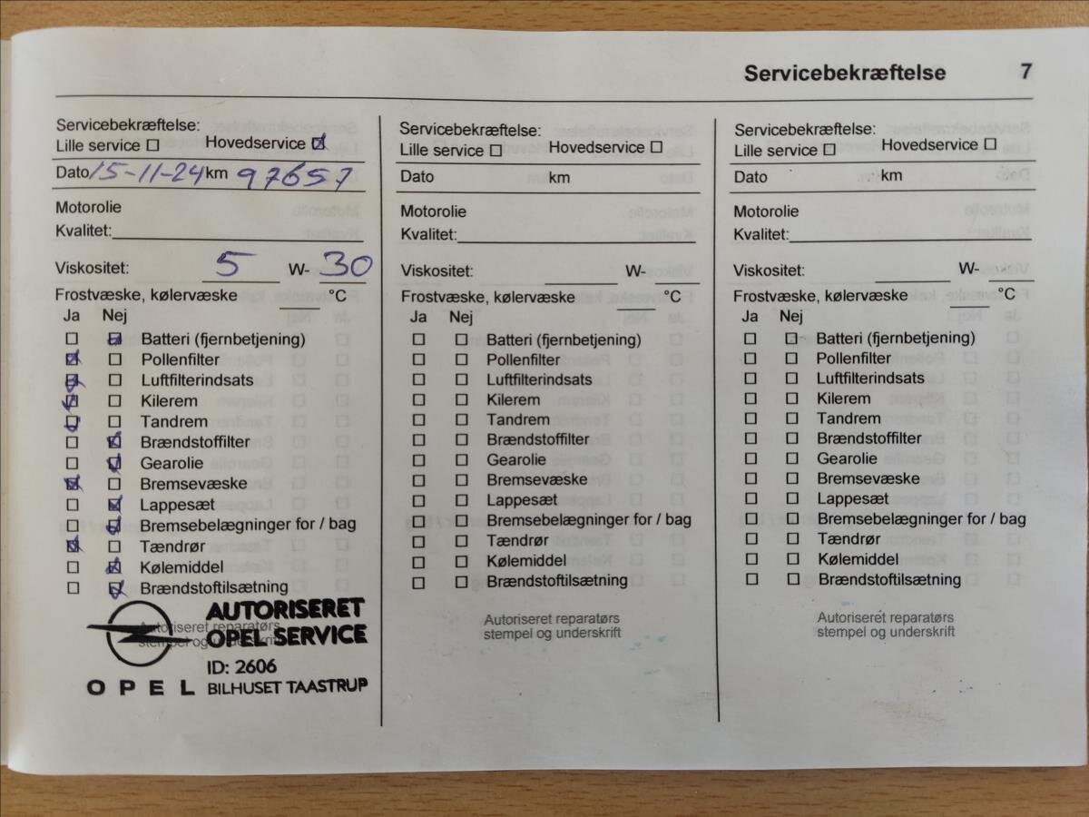 Opel Crossland X SUV 1,2 l 61 kw