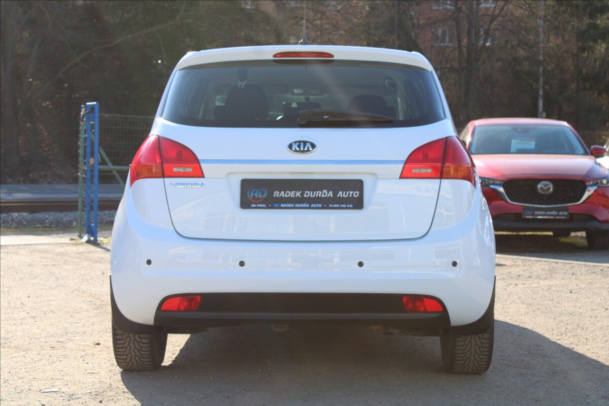 KIA Venga Hatchback 1,4 l 66 kw