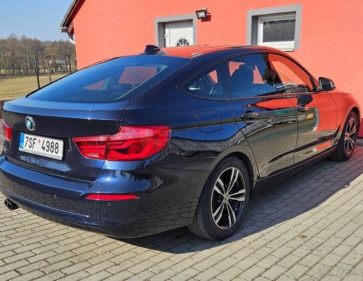 BMW Řada 3 Sedan / Limuzína 2,0 l 140 kw