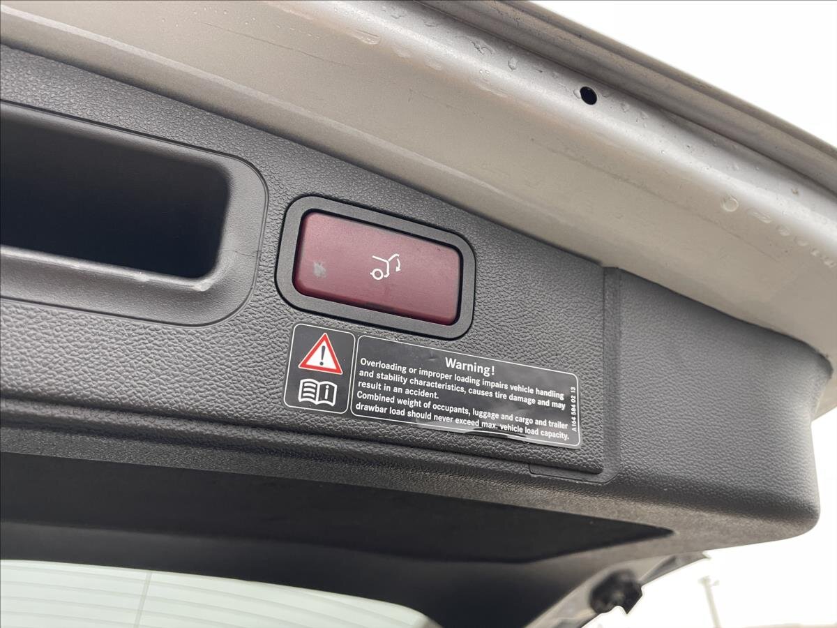 Mercedes-Benz Třídy M SUV 3,5 l 200 kw