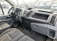 Ford Transit 8