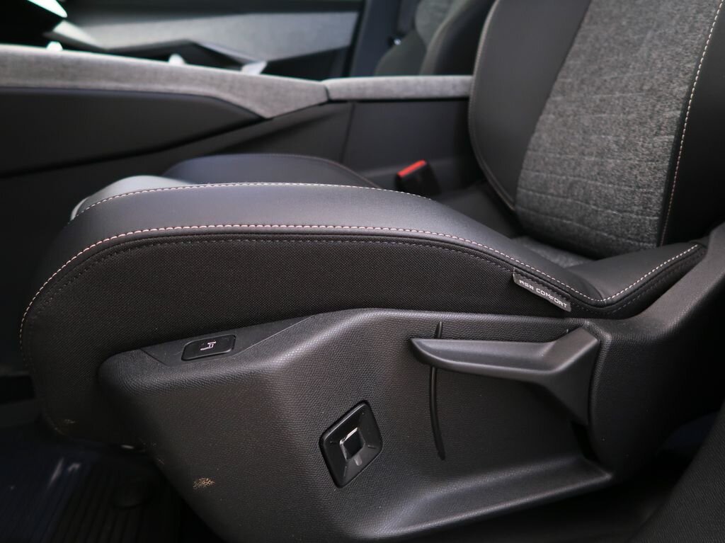 Peugeot 5008 SUV / Terénní 1,2 l 100 kw