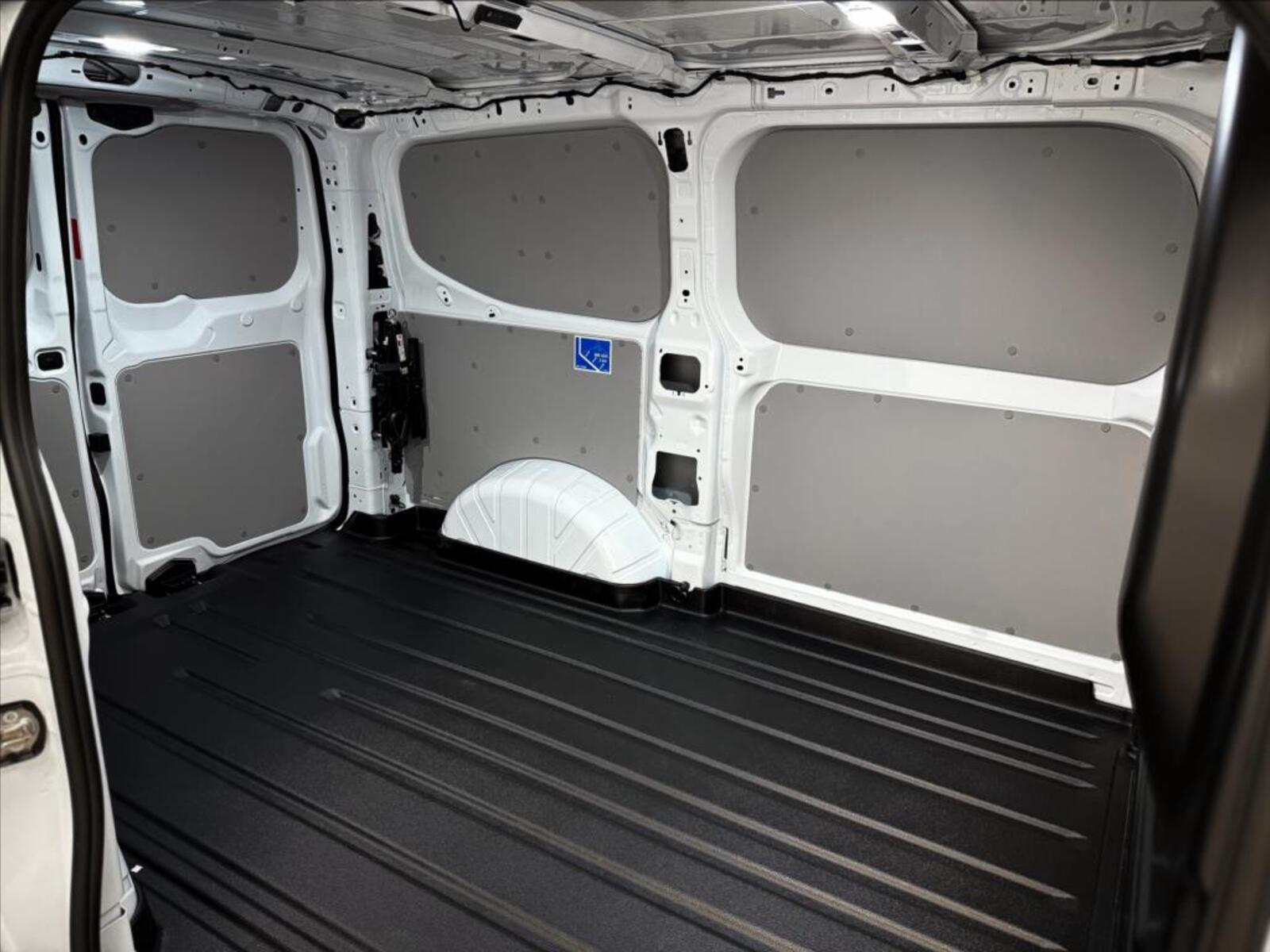 Ford Transit Custom 6