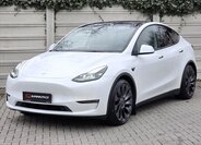 Tesla Model Y SUV / Terénní 0,0 393 kw