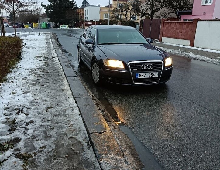 Audi A8 Sedan 0,0 0