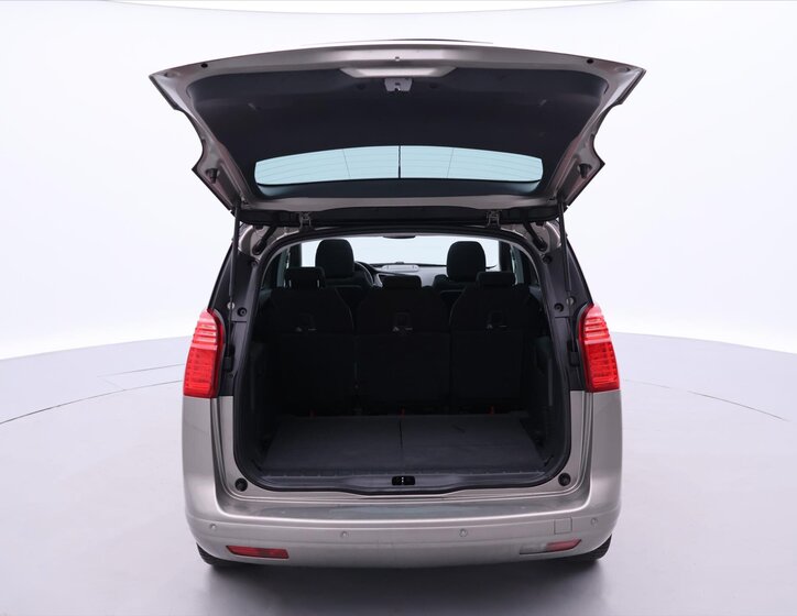 Peugeot 5008 MPV 1,6 l 88 kw