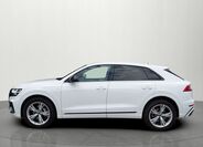 Audi Q8 2