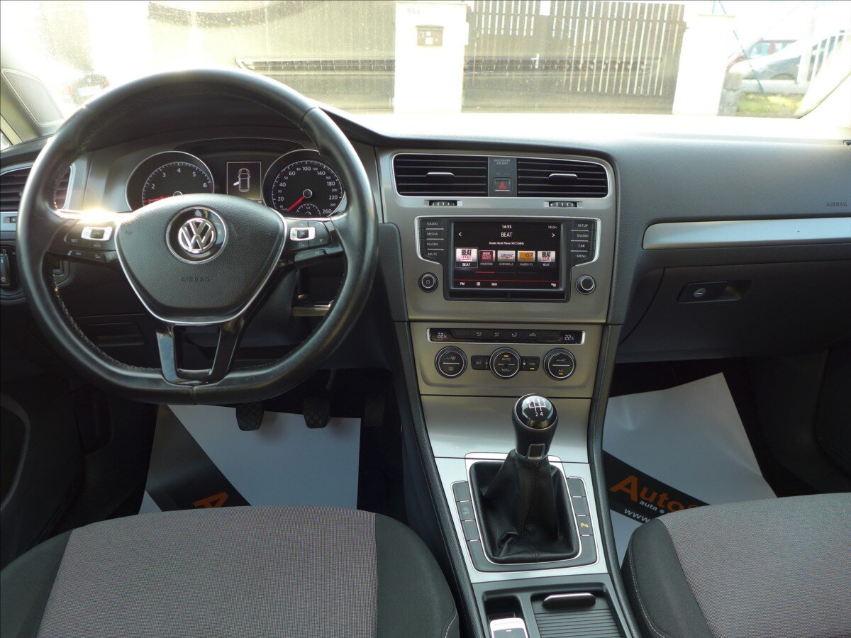 Volkswagen Golf Hatchback 1,2 l 63 kw