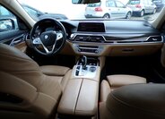 BMW Řada 7 Sedan / Limuzína 3,0 l 195 kw