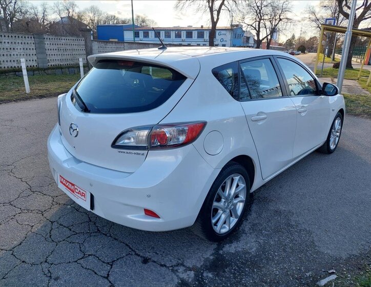 Mazda 3 Hatchback 1,6 l 77 kw