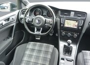 Volkswagen Golf Kombi 2,0 l 135 kw