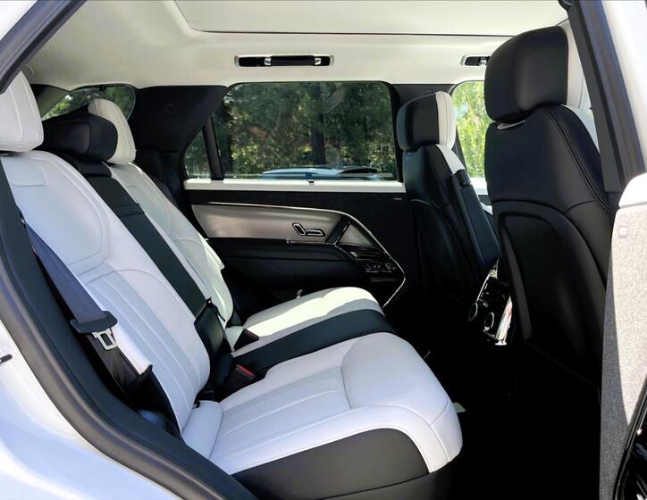 Land Rover Range Rover Sport 36