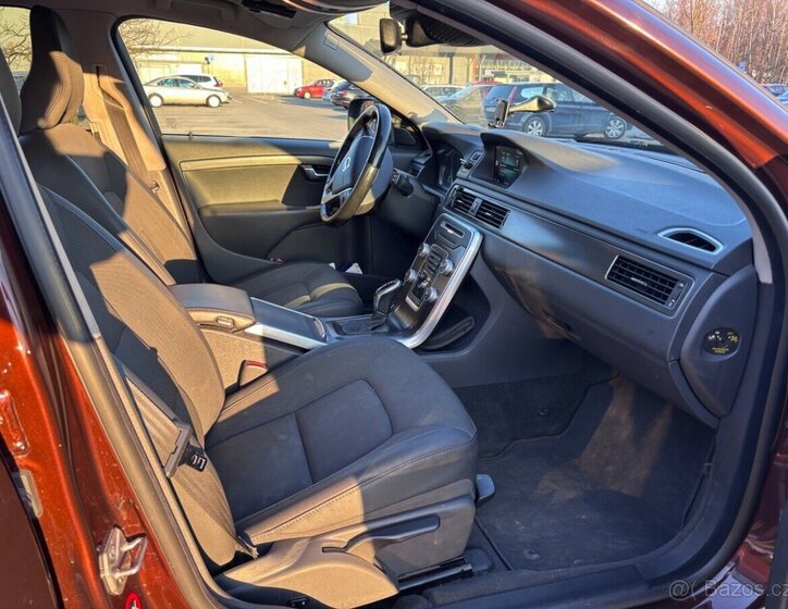 Volvo XC70 Kombi 0,0 133 kw