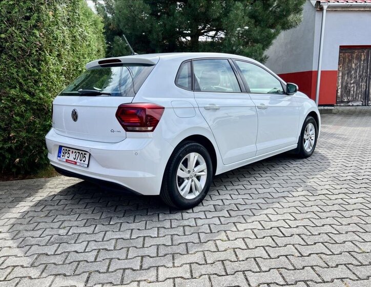 Volkswagen Polo 5