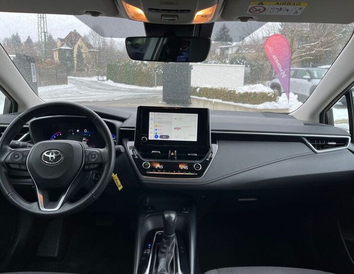 Toyota Corolla Sedan 1,5 l 92 kw