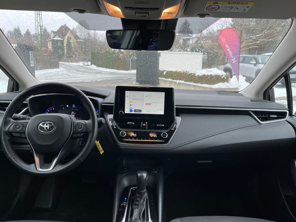 Toyota Corolla Sedan 1,5 l 92 kw